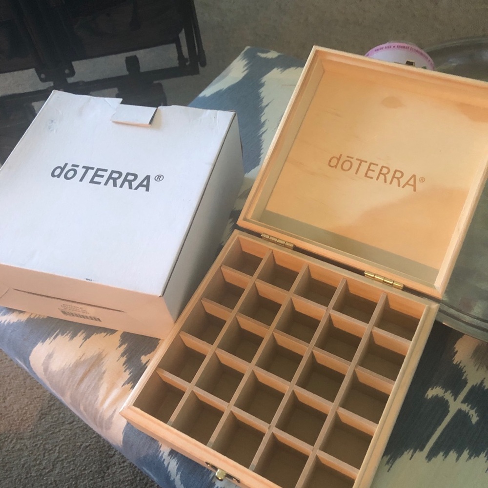 Wood Doterra essential oils box